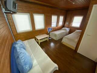 Гостиница Форт Константин Кронштадт Двухместный номер с 2 отдельными кроватями (ВИД НА ВОДУ)-6