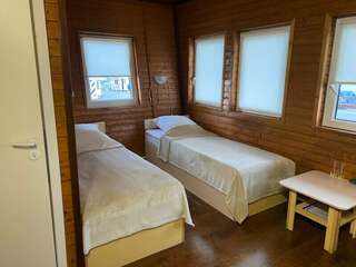 Гостиница Форт Константин Кронштадт Двухместный номер с 2 отдельными кроватями (ВИД НА ВОДУ)-8